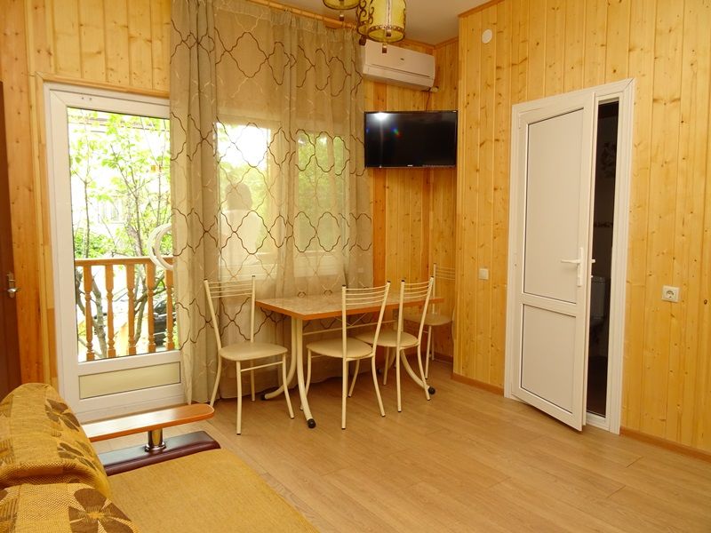 У Ирины мини-гостиница в Адлере У Ирины мини-гостиница в Адлере